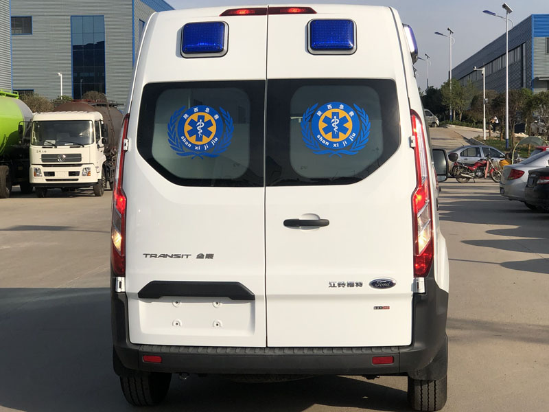 福特V362汽油版轉運型救護車