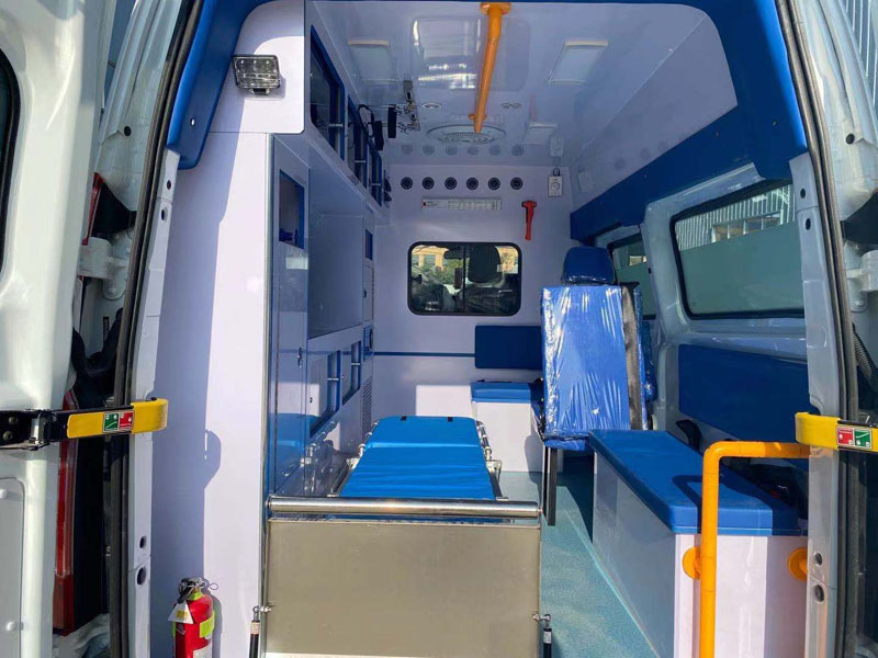 福特汽油V362監護型救護車